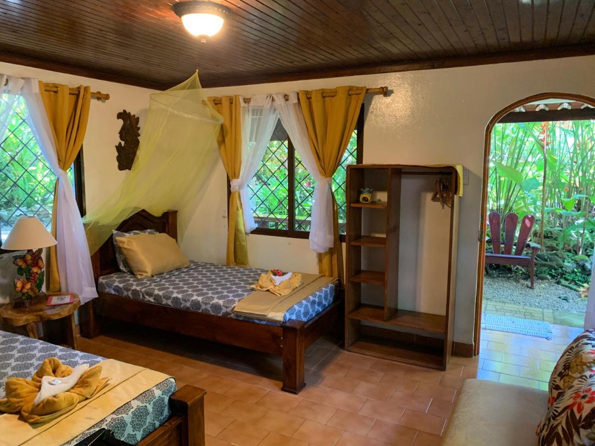 Cabinas Tito Cahuita Kültér fotó