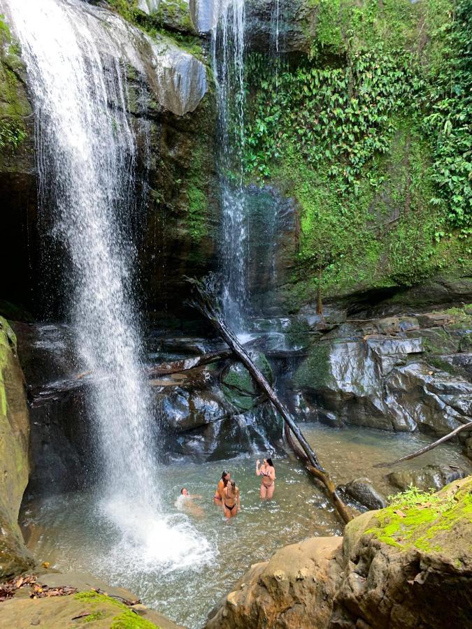 Cabinas Tito Cahuita Kültér fotó