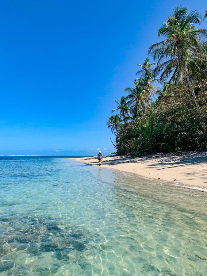 Cabinas Tito Cahuita Kültér fotó